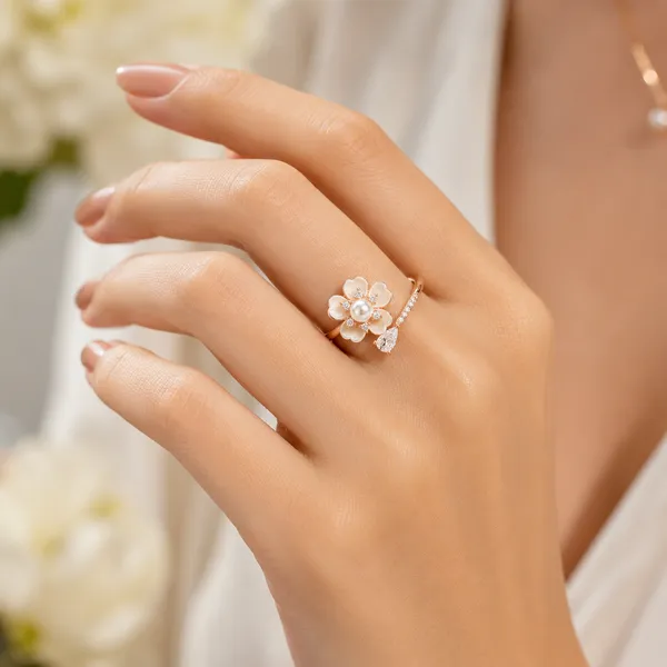 Mak_Luxe_925_Sterling_Silver_Pearl_Blossom_&_Crystal_Dew_Rose_Gold_925_Sterling_Silver_Ring