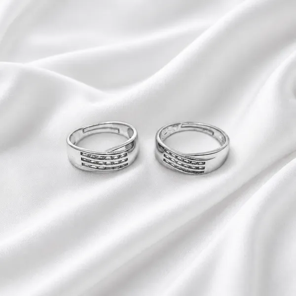 Mak_Luxe_925_Sterling_Silver_Couple_Ring