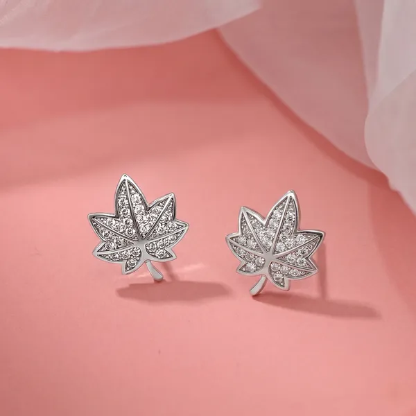 Mak_Luxe_925_SILVER_Sterling_Silver_Maple_Leaf_Diamond_Stud_Earrings