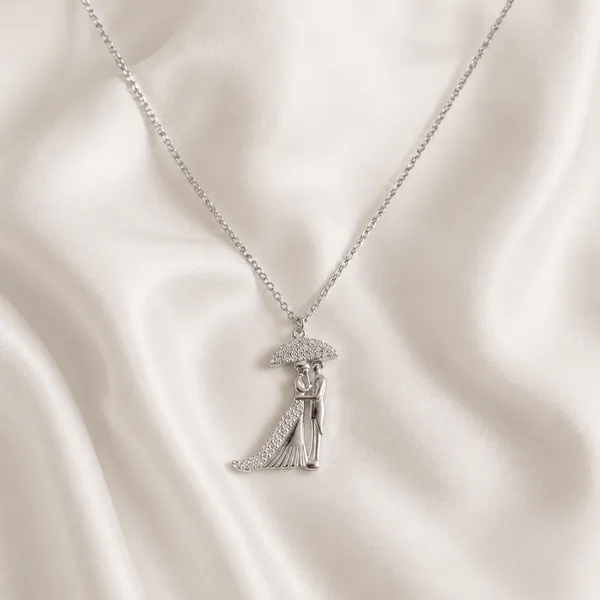 Mak_Luxe_925_Sterling_Silver_Romantic_Couple_Under_Umbrella_Pendant_With_Chain