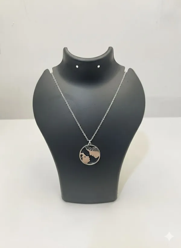 Mak_Luxe_925_Sterling_Silver_Mother_&_Child_Love_Pendant_With_Chain