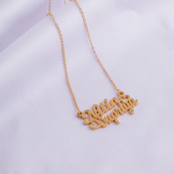 Aurora_Necklace_With_Hearts