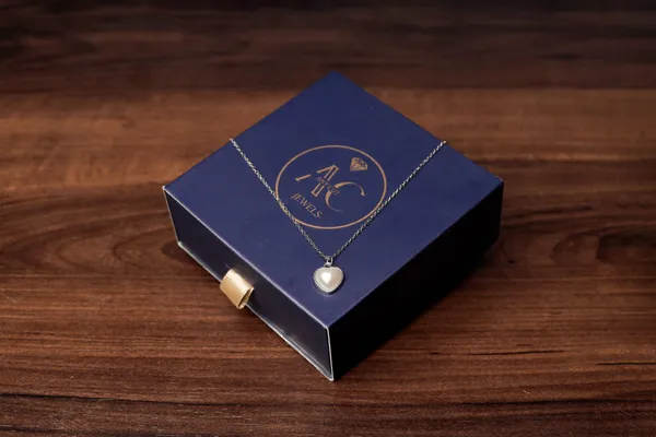 Eternal_Heart_Pearl_Pendant_Necklace