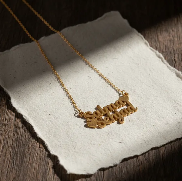 Glamorous_Name_Necklace_With_Heart