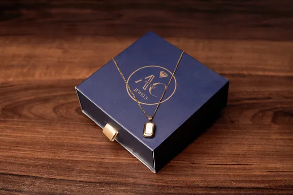Elysian_Recta_Charm_Necklace