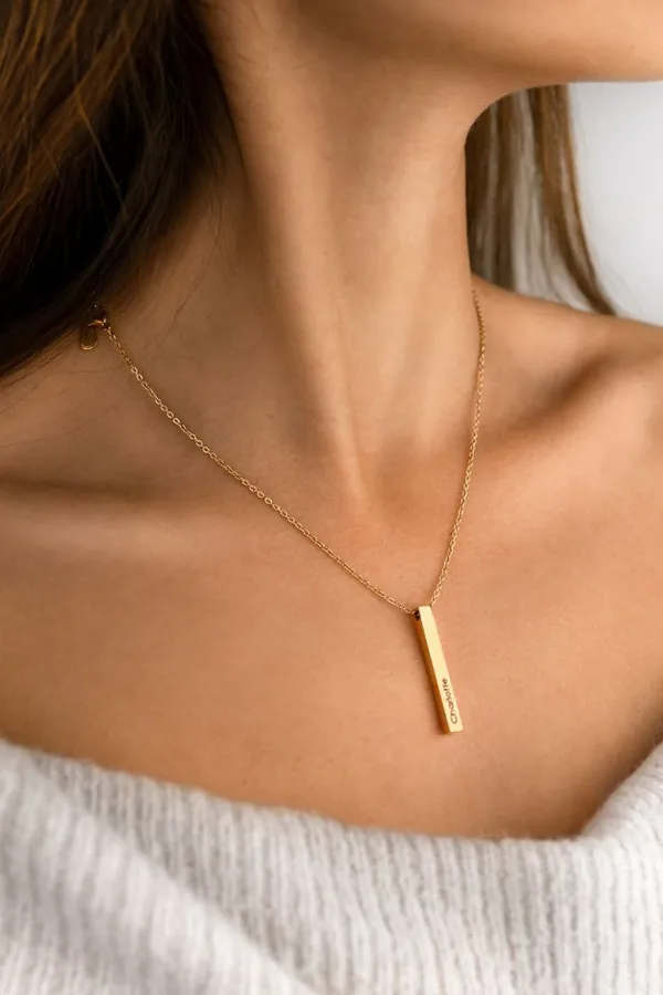 Gold_Tone_Bar_Pendant_Necklace
