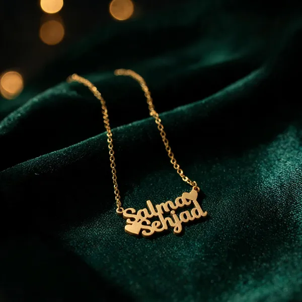 Glamorous_Name_Necklace_With_Heart