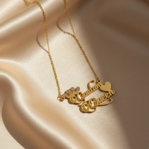 Elegant_Necklace_With_Charming_Stones