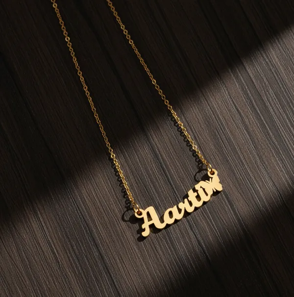 Elegant_Name_Pendant_Necklace_With_Butterfly_Charm