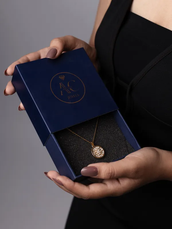 Astra_Sun_Medallion_Necklace