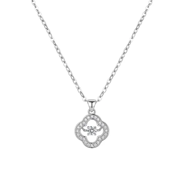 Four_Leaf_Clover_Crystal_Pendant_Necklace_For_Women