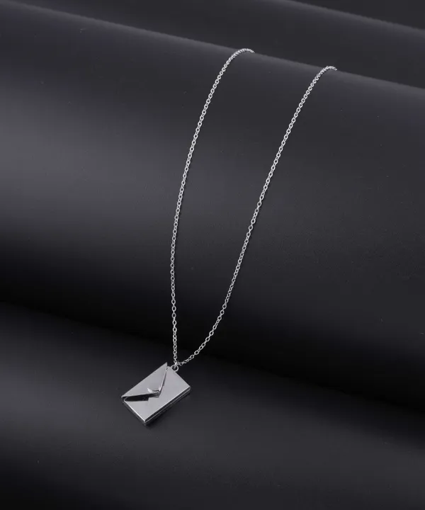 Silver_Tone_Envelope_Pendant_Necklace_For_Women