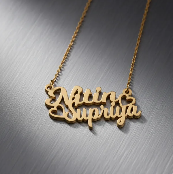 Aurora_Necklace_With_Hearts