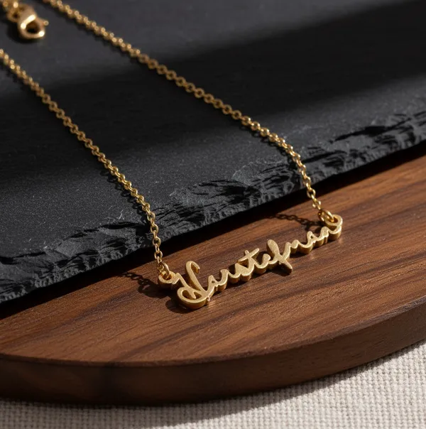 Classic_Vogue_Name_Pendant_Necklace