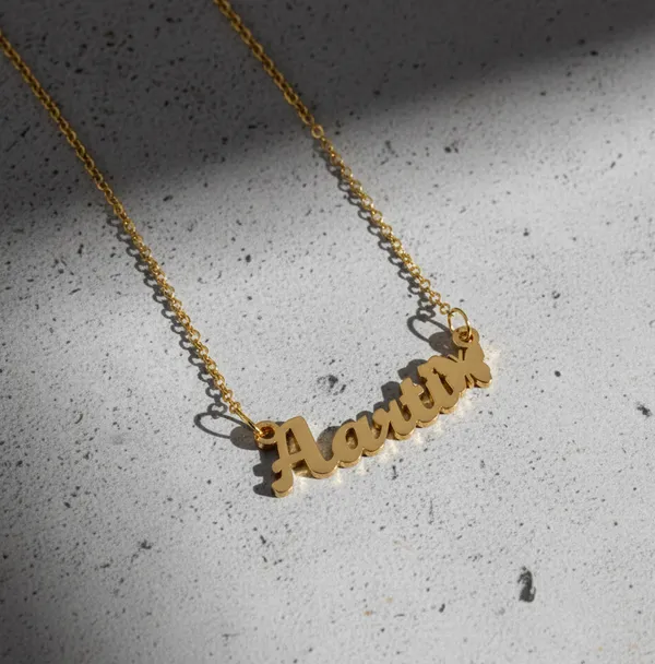 Elegant_Name_Pendant_Necklace_With_Butterfly_Charm