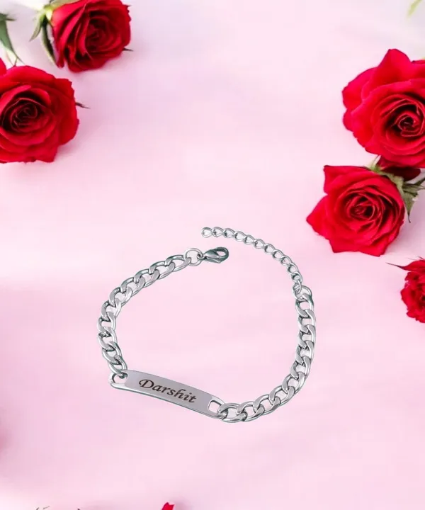 Silver_Tone_Chain_Nameplate_Bracelet