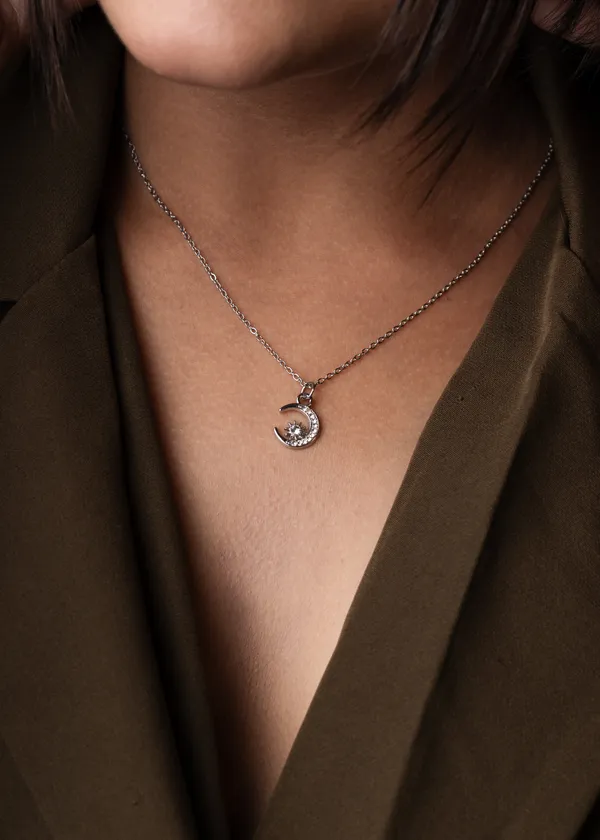 Noctra_Moon_&_Star_Necklace