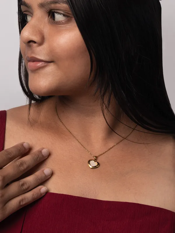 Eternal_Heart_Necklace