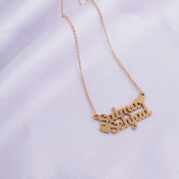 Glamorous_Name_Necklace_With_Heart
