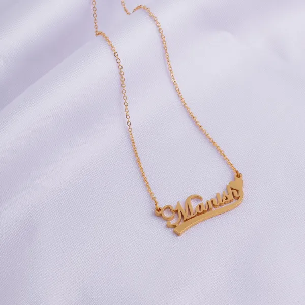 Classic_Customized_Necklace_With_Heart
