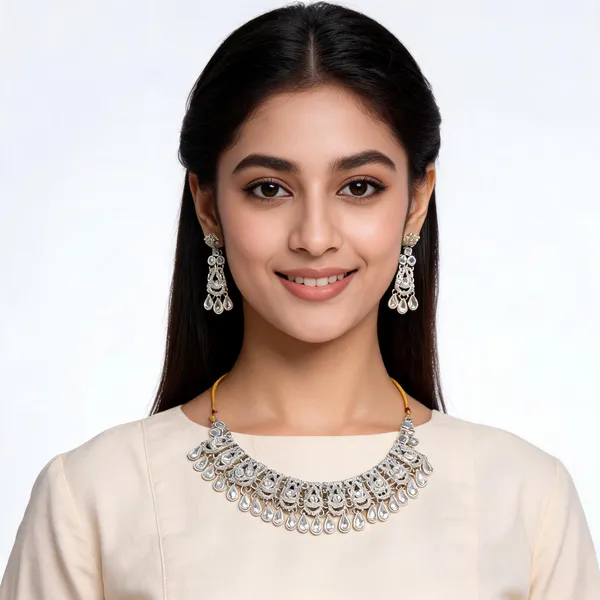 Silver_Tone_Alloy_Traditional_Necklace_Set_For_Women