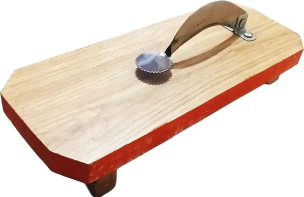 Wood_Base_Metal_Blade_Coconut_Scraper_Grater_Pack_Of_2