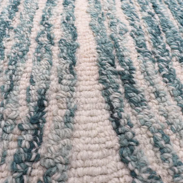Woven_Abstract_Teal_Pattern_Area_Rug
