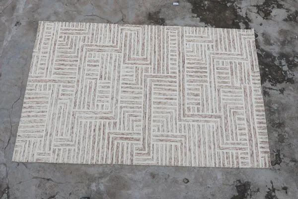 Woven_Textured_Geometric_Pattern_Area_Rug