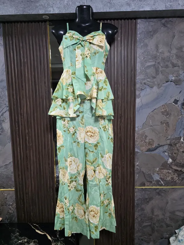 Green_Floral_Print_Ruffled_Wide-Leg_Jumpsuit_for_Women