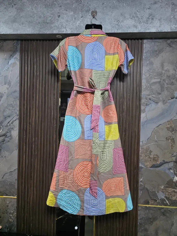 Multicolor_Printed_Belted_Midi_Dress_for_Women