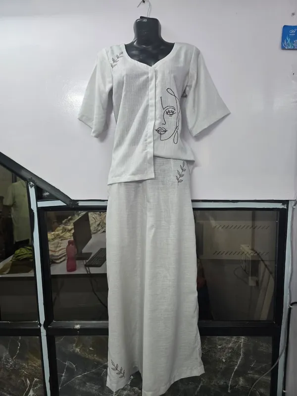White_Textured_Relaxed_Fit_Co-Ord_Set_for_Women