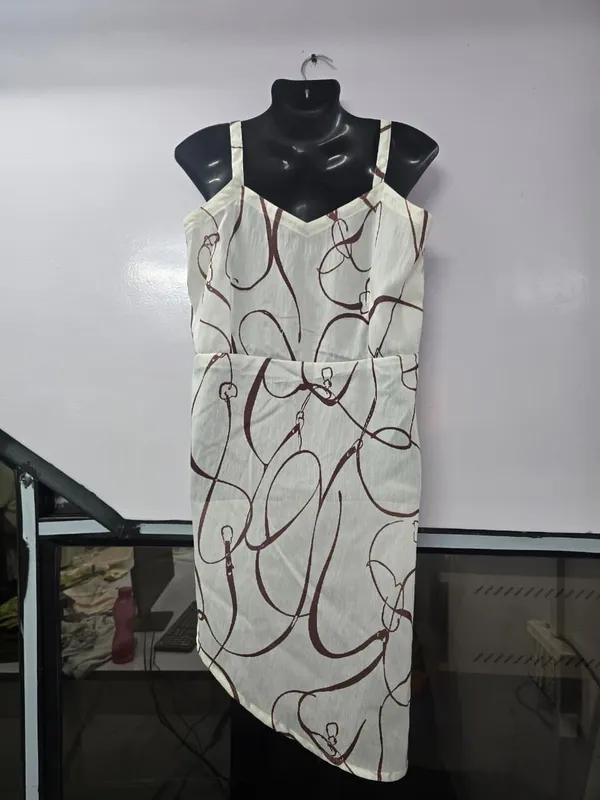 Ivory_Abstract_Print_Sleeveless_Midi_Dress_for_Women