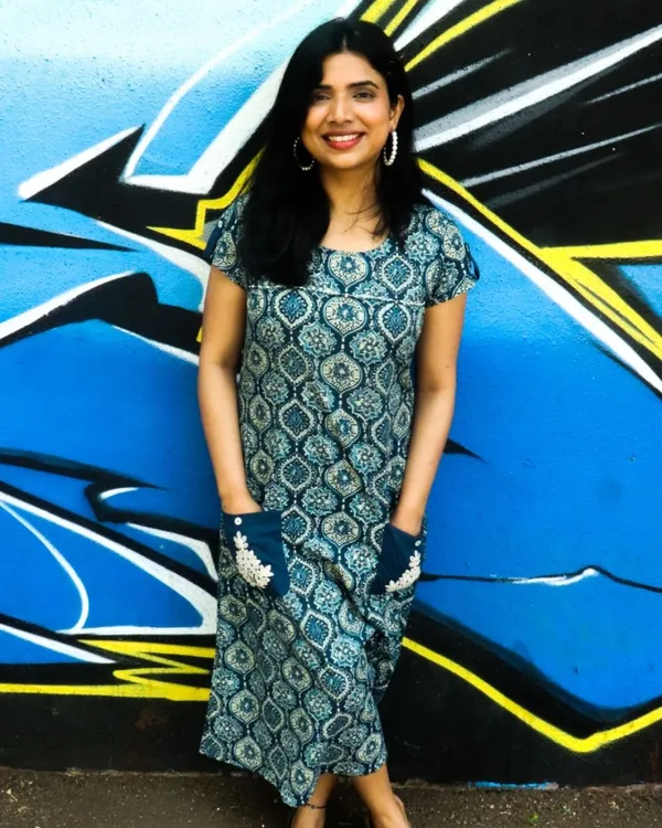 Blue_Ethnic_Motifs_Midi_Dress_with_Embroidered_Patch_Pockets_&_Shoulder_Tabs