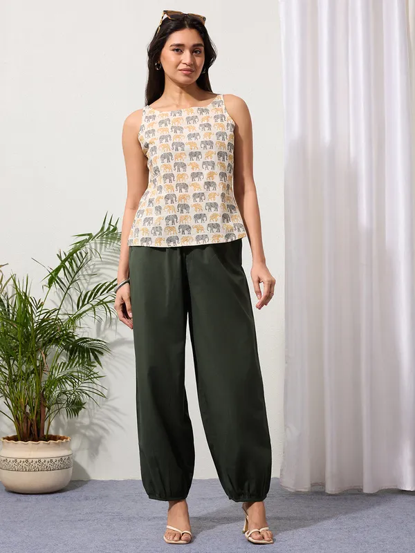 Green_Cotton_Linen_Piping_Hem_Palazzo_with_Pocket
