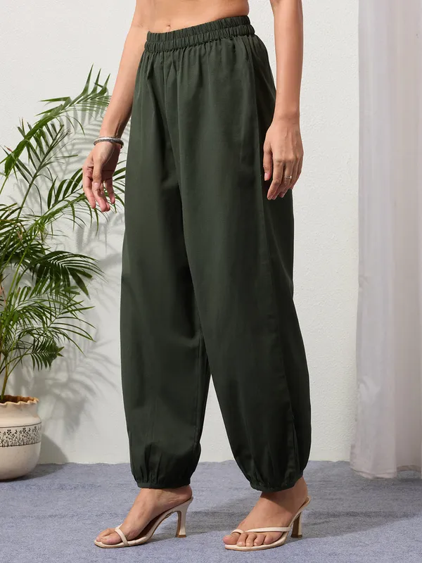 Green_Cotton_Linen_Piping_Hem_Palazzo_with_Pocket