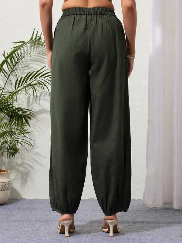 Green_Cotton_Linen_Piping_Hem_Palazzo_with_Pocket