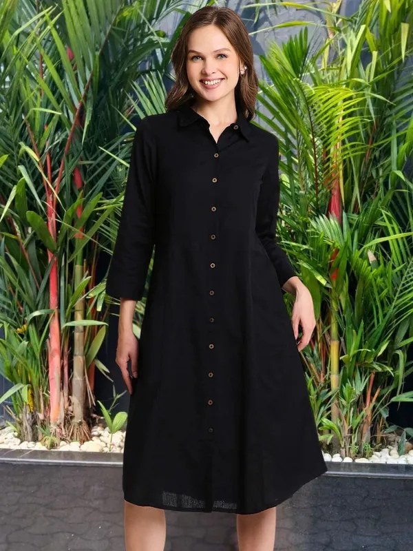 Black_Solid_Midi_Shirt_Dress_with_pockets