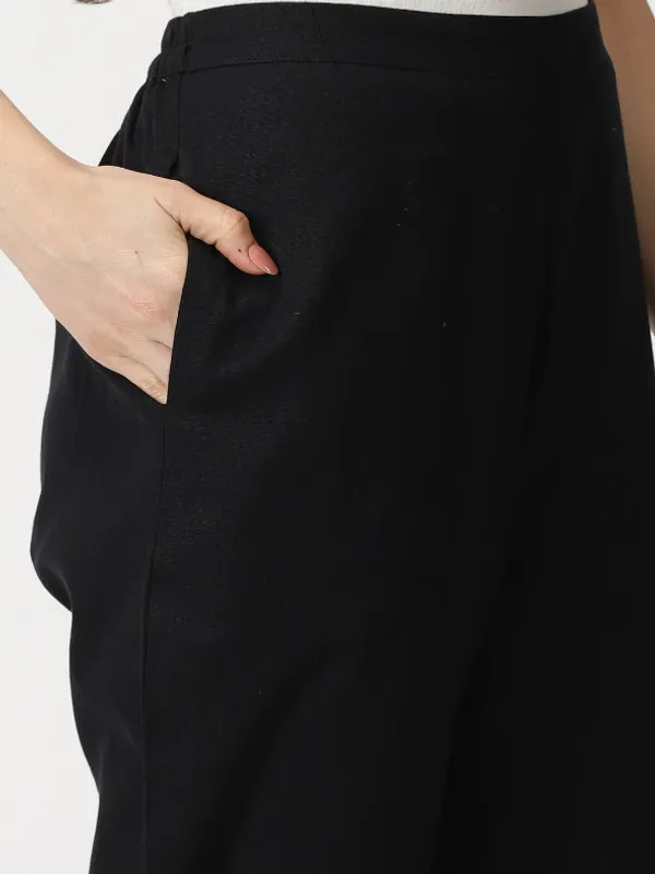 Black_Cotton_Flax_Straight_Fit_Slip_On_Trouser