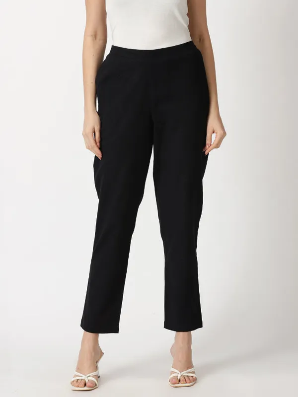 Black_Cotton_Flax_Straight_Fit_Slip_On_Trouser
