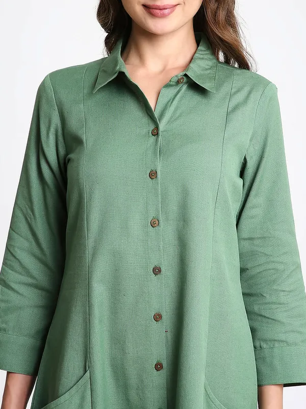 Green_Solid_Midi_Shirt_Dress_with_Pockets
