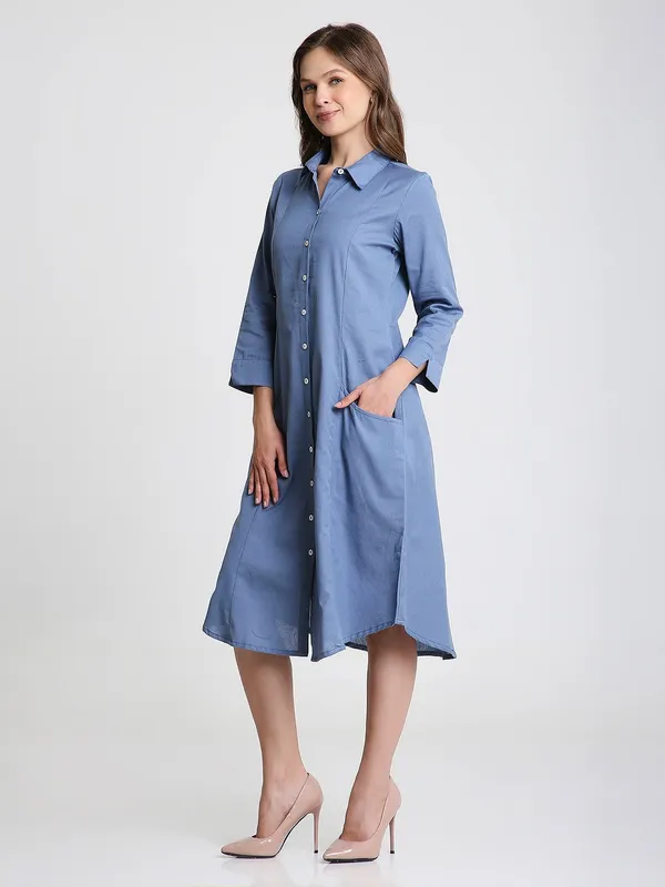 Blue_Solid_Midi_Shirt_Dress_with_Pockets