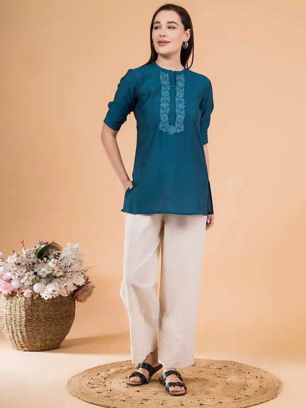 Natural_Flora_Crest_Embroidered_Hem_Palazzo