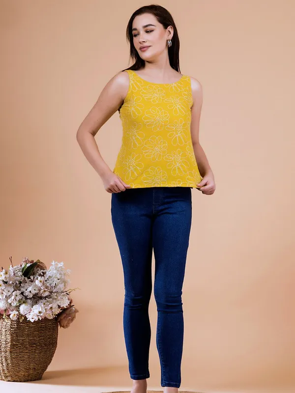 Tuscany_Yellow_Daisy_Doodle_Embroidered_Top
