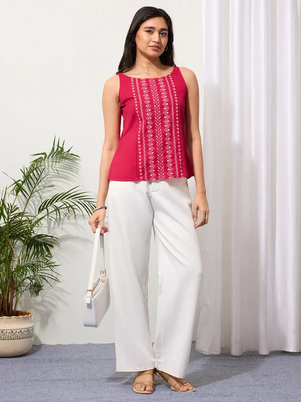 Berry_Red_Cotton_Linen_Embroidered_Top