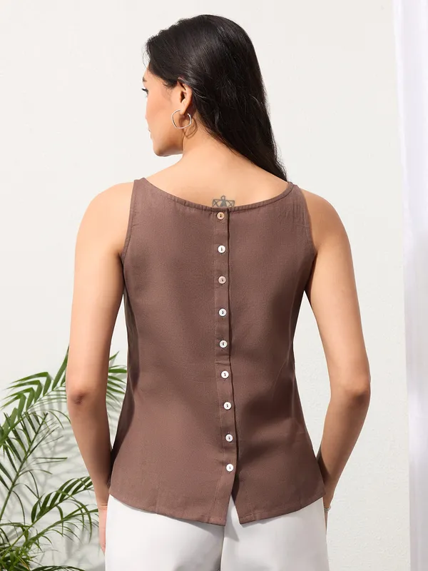 Clay_Brown_Cotton_Linen_Embroidered_Top