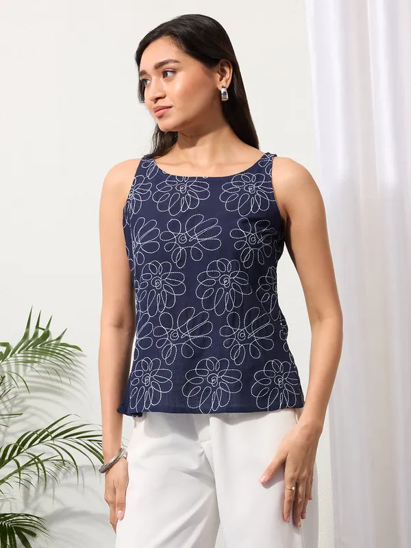 Deep_Indigo_Daisy_Doodle_Embroidered_Top