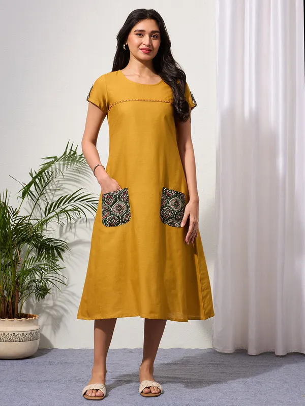 Warm_Mustard_Cotton_Linen_Dress_with_Ajrakh_Printed_Pockets