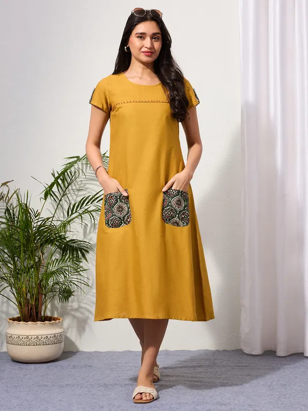 Warm_Mustard_Cotton_Linen_Dress_with_Ajrakh_Printed_Pockets
