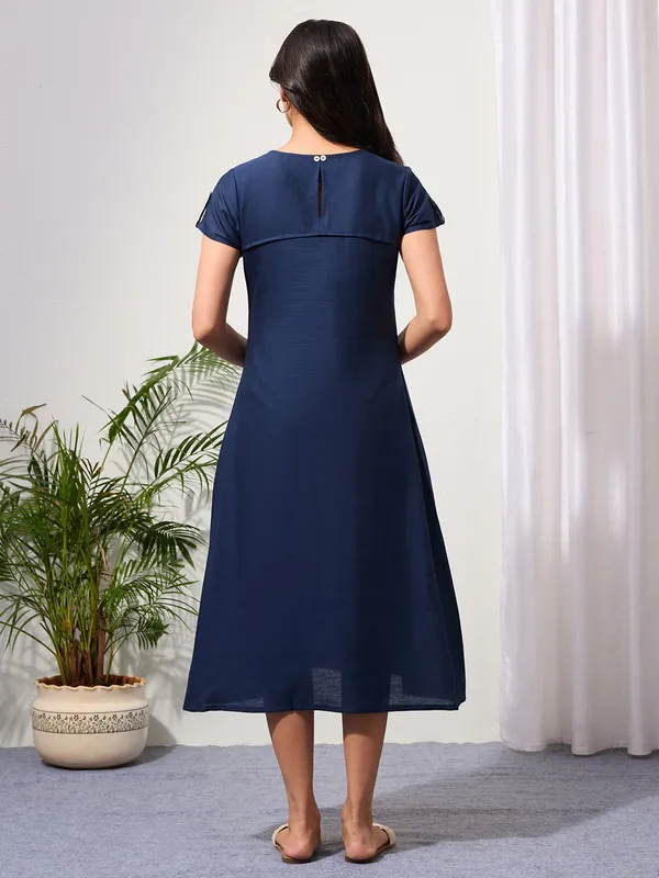 Navy_Blue_Cotton_Linen_Dress_with_Ajrakh_Printed_Pockets