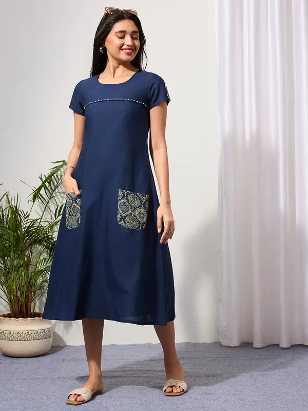 Navy_Blue_Cotton_Linen_Dress_with_Ajrakh_Printed_Pockets